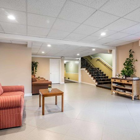 Econo Lodge Inn&Suites Tilton Esterno foto