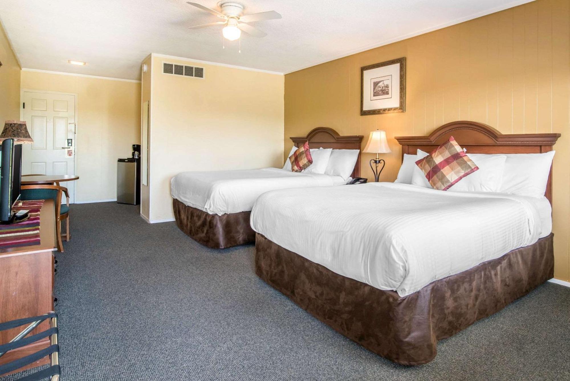 Econo Lodge Inn&Suites Tilton Esterno foto