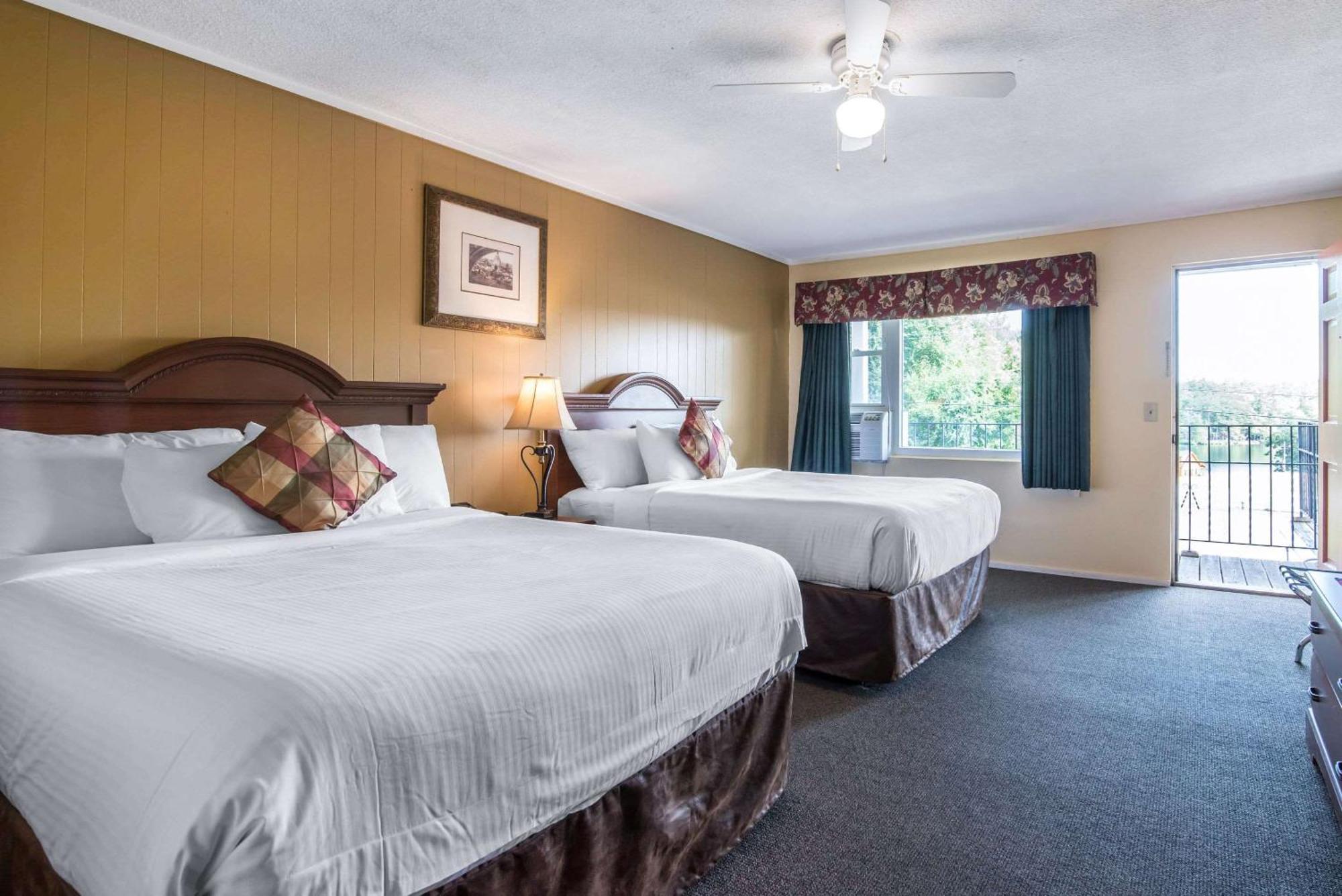 Econo Lodge Inn&Suites Tilton Esterno foto