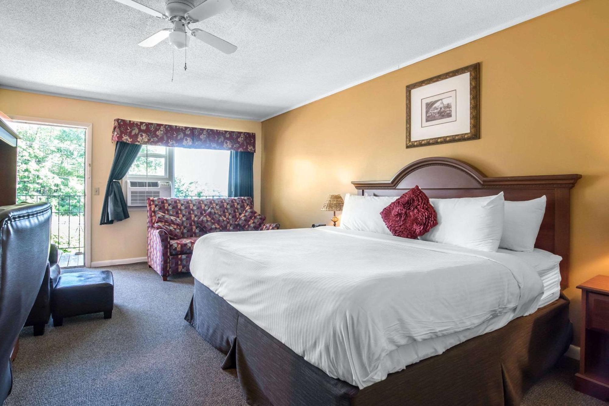 Econo Lodge Inn&Suites Tilton Esterno foto
